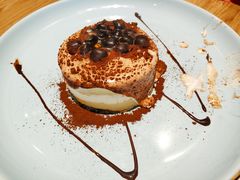 -必胜客(新中纬店)