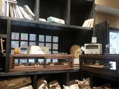 面包甜点陈列柜-胖虎打面团(九眼桥店)