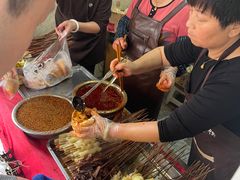 -老鼓楼麻辣烫夹馍