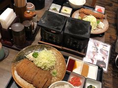 -牛かつもと村(原宿店)