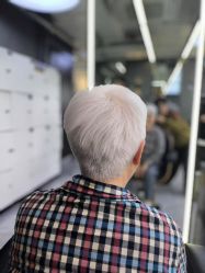 -藤野造型烫发染发