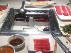 -海底捞火锅鲜切牛肉主题店(长寿路店)