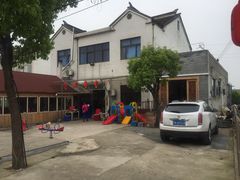 -云河农家乐饭店(福禄缘树山店)