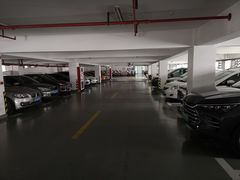 -淞虹路P+R停车场