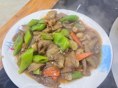 -山妹子铁锅炖