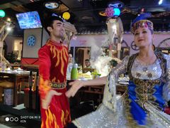 -牛员外鲜切牛肉火锅