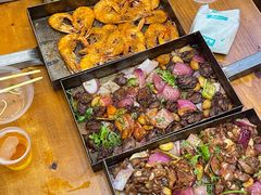 -老东镇啤酒屋海鲜加工·蒸汽海鲜·海鲜烧烤(台东店)