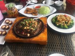 -东馆和天下特色餐饮(工农店)