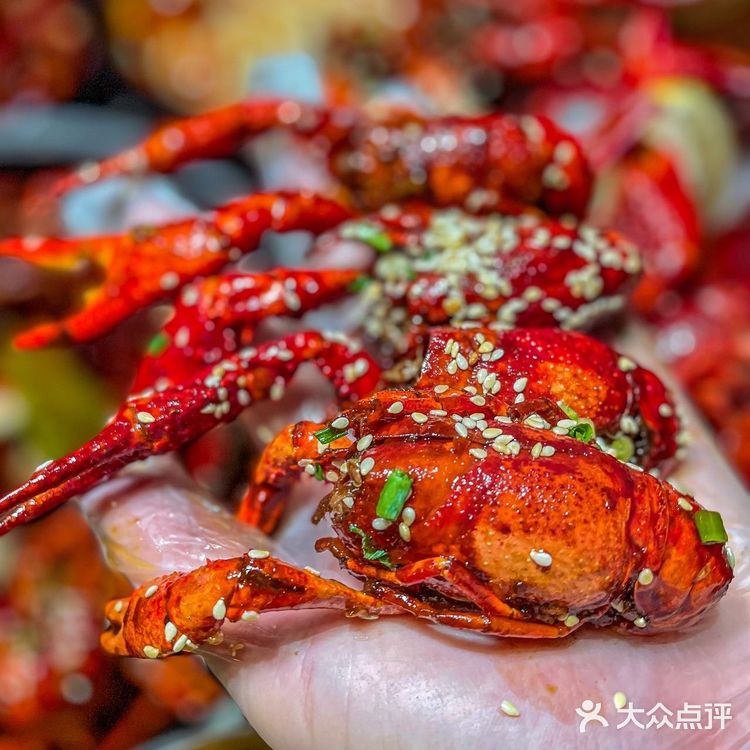 武汉｜想一百个夏天文案，都不及一顿小龙虾💗