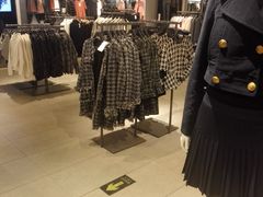 -ZARA(世贸天阶店)