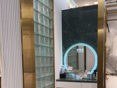 -海马体照相馆(环贸iapm大师爱情店)