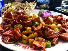 -红钳侠小龙虾·烧烤(中赢康康谷店)