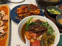 -半山腰·云南菜(侨福芳草地店)