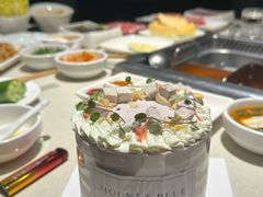 -山与蓝·轻糖鲜果蛋糕(勒泰店)