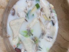 -滇香肴·云南菜蒸汽石锅鱼(云南北路店)