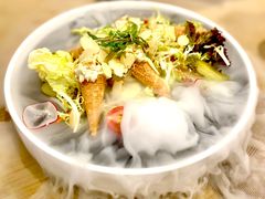 -杏荟旋转餐厅(广州爱群店)