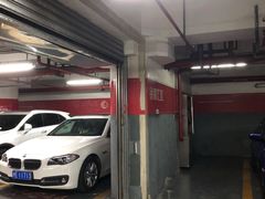 -日月光中心-停车场