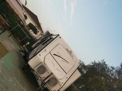 -汤山温泉房车营地 茶温泉