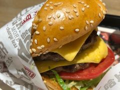 -The Habit Burger Grill 哈比特汉堡(爱琴海店)