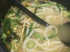 -滇越乘象云南餐厅(豆各庄店)