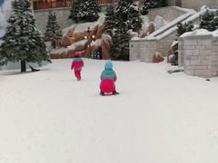 -长沙湘江冰雪世界