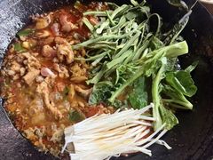 -黔老锅地摊火锅(盐务街店)