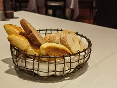 美式餐前面包-Wolfgang’s Steakhouse 沃夫冈牛排馆(上海白玉兰广场店)