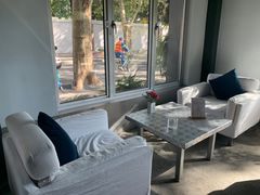 -穹六人间 people 6(岳阳路店)