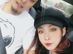 -黄浦江游览十六铺3号码头网红自助餐