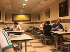 用餐区-民间老鸡汤面馆(中山北路店)