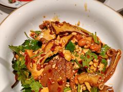-费大厨辣椒炒肉(高铁吾悦广场店)