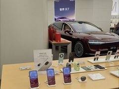 -华为智能生活馆(上海中山公园龙之梦)