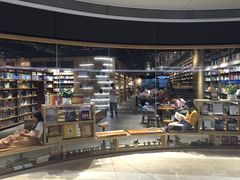 店内环境-覔书店(壹方城店)