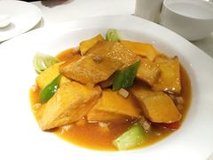 闫府第一福-闫府私房菜·百年鲁菜(恒隆店)