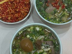 -全家福米线