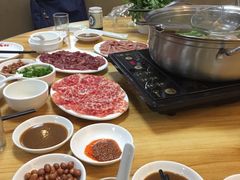 -一鼎牛鲜活牛肉城(晋江海峡国际食品城店)