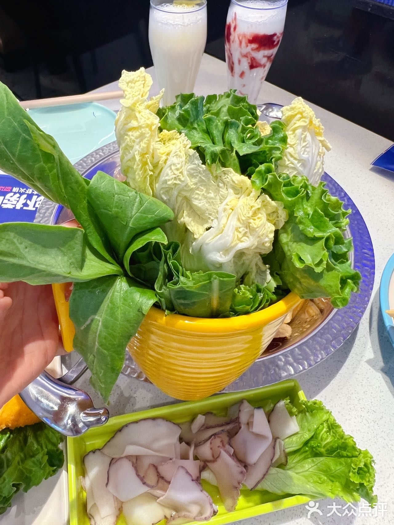 两个人点的小锅但是蟹和虾的量都不少