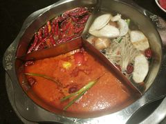 -董家湾重庆老火锅(嘉华店)