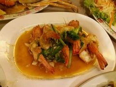 -Red Lobster