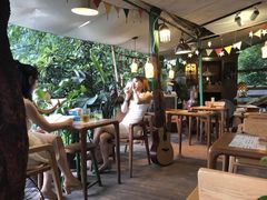 -懒鱼时光馆(沙坪坝店)