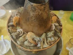 -鑫渔港海鲜本地菜·山海关浑锅(东戴河店)