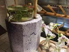 -野草莓自由市场