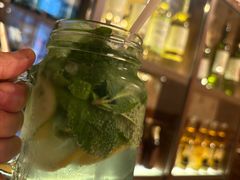 -玛格萝妮比萨屋(陆家浜路店)