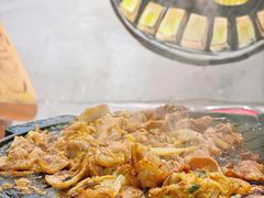 招牌酸菜猪五花肉-北京小炮儿炙子烤肉·铜锅涮肉(珠江路店)