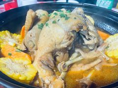 铁胖子油焖鸡-铁胖子口碑长沙菜·龙虾烧烤(赤岗社区店)