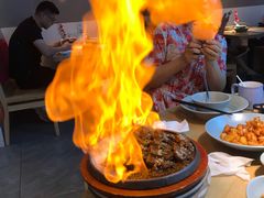 -蜜桃餐厅·伴山(绿宝广场店)