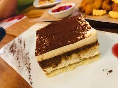 -必胜客(滨江店)