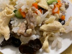 醋溜苜蓿盖饭十增鸡蛋汤-清真宏玉祥黄门脸餐厅(华荫东里店)