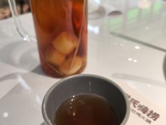 -洪氏嗨捞·广东猪肚鸡·椰子鸡火锅(西咸万象城店)
