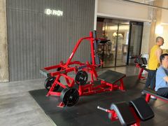 -极客游泳健身(王府井店)